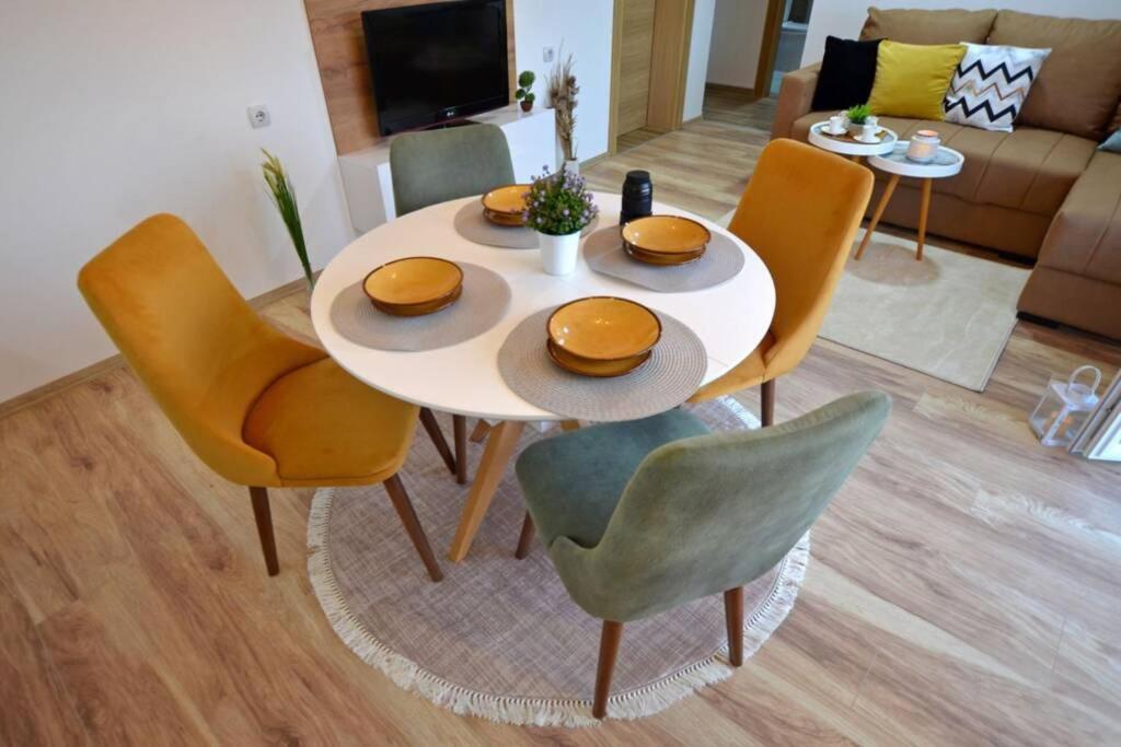 View Apartments Belasica Mokrijevo Екстер'єр фото